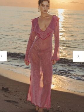 SOAH Antonia Ruffled Fuschia coverup
